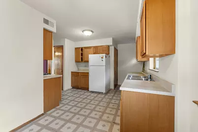 207 N Yale Avenue, Villa Park, IL 60181 - Photo 12
