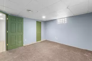 207 N Yale Ave, Villa Park, IL 60181 - Photo 16