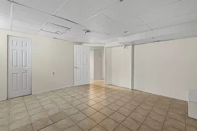 207 N Yale Avenue, Villa Park, IL 60181 - Photo 18