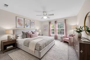 384 W Pointe Dr, Vernon Hills, IL 60061 - Photo 32