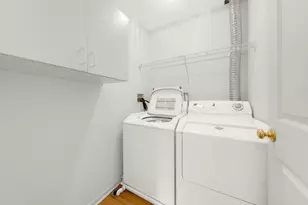 384 W Pointe Dr, Vernon Hills, IL 60061 - Photo 20
