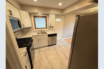 9109 Parkside Avenue #1, Morton Grove, IL 60053 - Photo 22