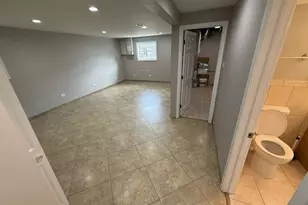 9109 Parkside Ave, Morton Grove, IL 60053 - Photo 18