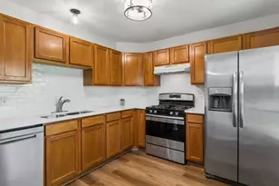 2947 Rutland Circle E, Naperville, IL 60564 - Photo 8