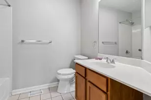 2947 Rutland Circle E, Naperville, IL 60564 - Photo 14
