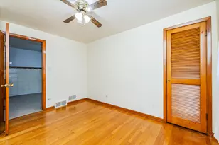 6023 S Parkside Ave, Chicago, IL 60638 - Photo 12