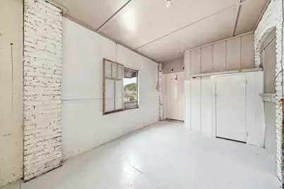 219 Youngs Avenue, Joliet, IL 60432 - Photo 12