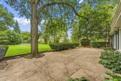 311 N Mac Arthur Boulevard, Mount Prospect, IL 60056 - Photo 38
