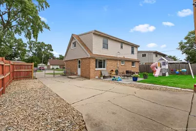6927 Olympic Drive, Bridgeview, IL 60455 - Photo 24