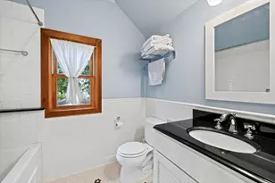 5424 W Waveland Ave, Chicago, IL 60641 - Photo 22