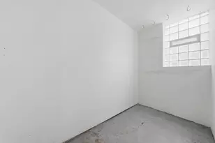 2121 N St Louis Ave, Chicago, IL 60647 - Photo 18