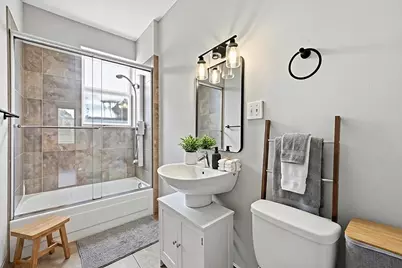2121 N Saint Louis Avenue #3S, Chicago, IL 60647 - Photo 10