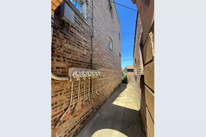 1929 Scoville Avenue, Berwyn, IL 60402 - Photo 8