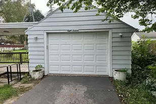 816 Mitchell St, Woodstock, IL 60098 - Photo 16