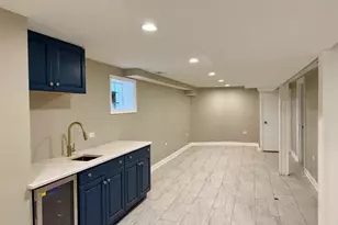 7945 S Perry Ave, Chicago, IL 60620 - Photo 8