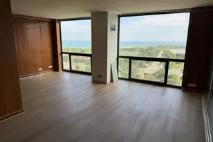 4343 N Clarendon Ave, Chicago, IL 60613 - Photo 2