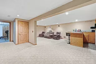 1419 Coral Bell Dr, Joliet, IL 60435 - Photo 14