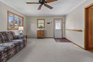 907 4th St, Harvard, IL 60033 - Photo 10