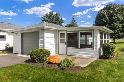907 4th Street, Harvard, IL 60033 - Photo 2