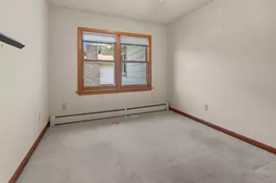 907 4th St, Harvard, IL 60033 - Photo 12