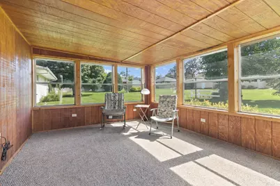 907 4th Street, Harvard, IL 60033 - Photo 16
