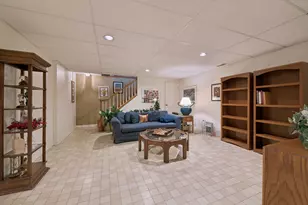 1069 Devonshire Ave, Naperville, IL 60540 - Photo 20