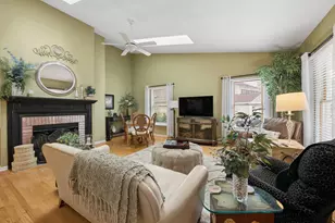 1069 Devonshire Ave, Naperville, IL 60540 - Photo 4