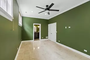 7246 N Oakley Ave, Chicago, IL 60645 - Photo 20