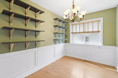 7246 N Oakley Avenue #1S, Chicago, IL 60645 - Photo 8