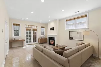 7246 N Oakley Avenue #1S, Chicago, IL 60645 - Photo 16