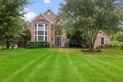 8207 Red Bark Lane, Cary, IL 60013 - Photo 2