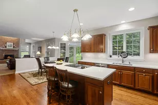 8207 Red Bark Ln, Cary, IL 60013 - Photo 8