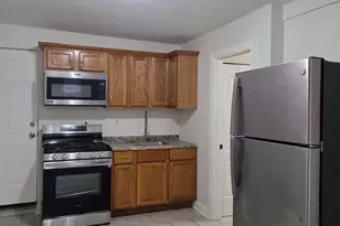 2416 S Sawyer Ave, Chicago, IL 60623 - Photo 2