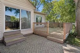 6612 Fernwood Dr, Lisle, IL 60532 - Photo 14