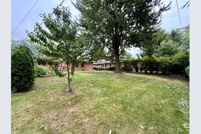 402 S Na Wa Ta Avenue, Mount Prospect, IL 60056 - Photo 6