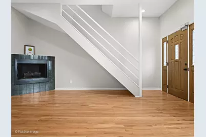 1730 N Wilmot Avenue, Chicago, IL 60647 - Photo 4