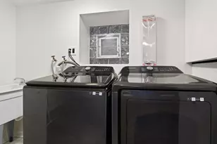 1730 N Wilmot Ave, Chicago, IL 60647 - Photo 24