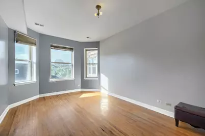 7724 S Cornell Avenue #3U, Chicago, IL 60649 - Photo 4