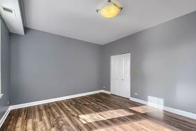 7724 S Cornell Avenue #3U, Chicago, IL 60649 - Photo 12