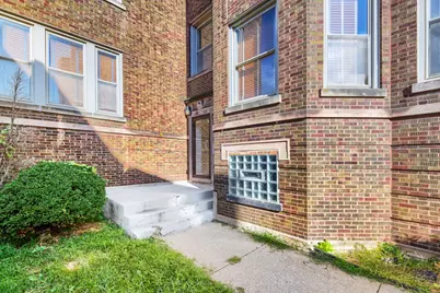 7724 S Cornell Avenue #3U, Chicago, IL 60649 - Photo 2