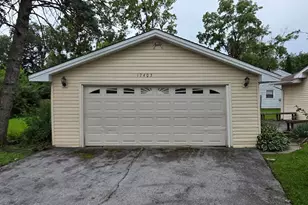 17403 Holmes Ave, Hazel Crest, IL 60429 - Photo 16