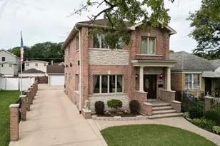 3456 N Pioneer Ave, Chicago, IL 60634 - Photo 1
