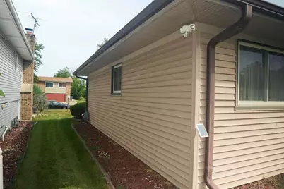 3103 Smoke Tree Court, Hazel Crest, IL 60429 - Photo 4