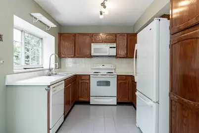 3242 Gresham Lane E Lane, Aurora, IL 60504 - Photo 6