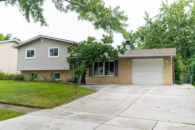1551 Birch Avenue, Hanover Park, IL 60133 - Photo 2