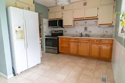 1551 Birch Avenue, Hanover Park, IL 60133 - Photo 8