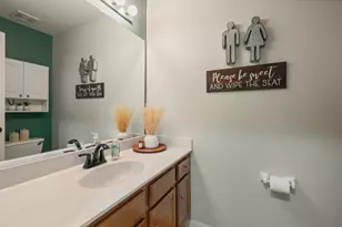 412 Rachel Cir, Romeoville, IL 60446 - Photo 6