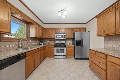 20W456 Westminster Drive, Downers Grove, IL 60516 - Photo 10