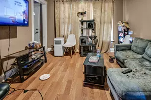 1740 W 71st St, Chicago, IL 60636 - Photo 6