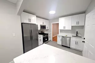 5801 N Richmond St, Chicago, IL 60659 - Photo 2
